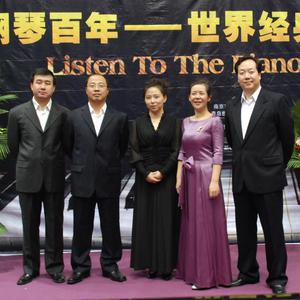 少妇大荫蒂毛茸茸pics
